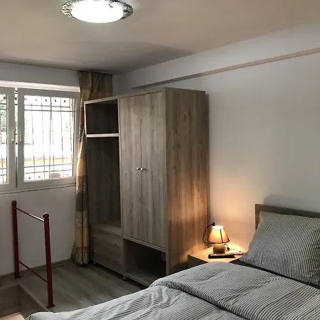 Apartment Andi *