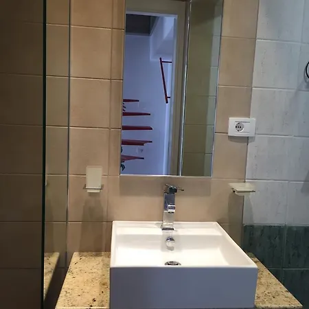 Apartament Andi Tirana