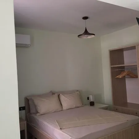 Andi Apartman *