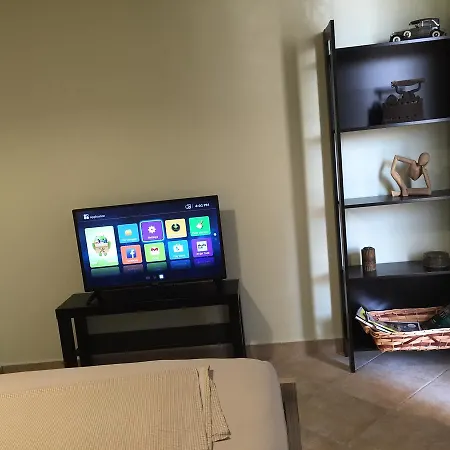 Andi Apartment