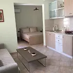 Apartment Andi Tirana